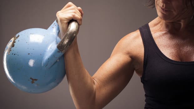 thanksgiving-kettlebell-workout-askmen.jpg